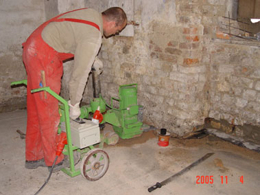 Mauerwerkstrockenlegung